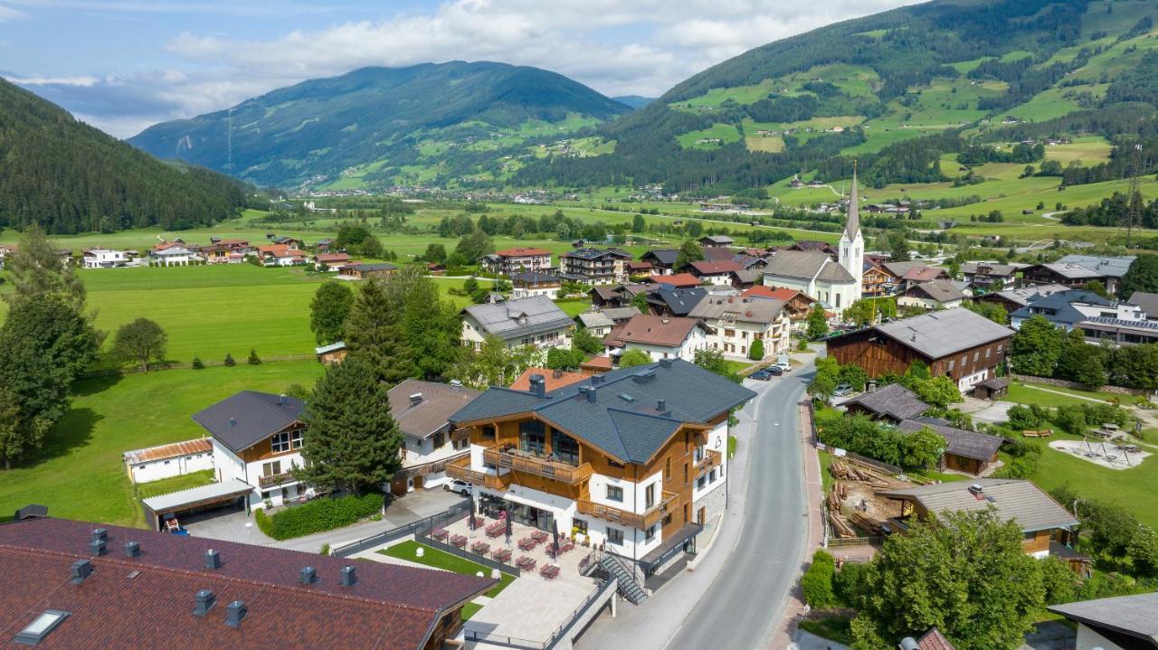 Herz3 Hotel Bar Restaurant Trattoria Hollersbach im Pinzgau Exteriér fotografie